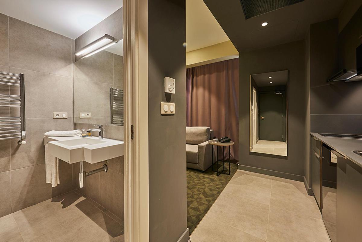 M Suite Hotel Algiers Exteriör bild